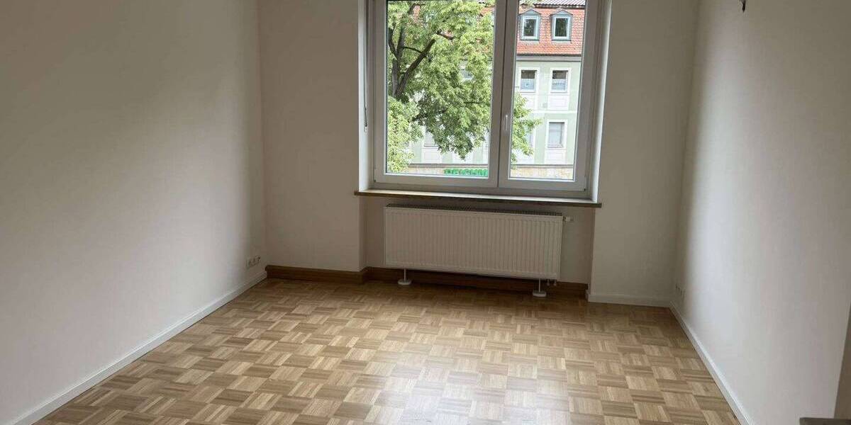 Etagenwohnung Bamberg Gärtnerstadt - 3 Zimmer, 93 m&sup2;, 1.000&euro; | Angebot:26815817