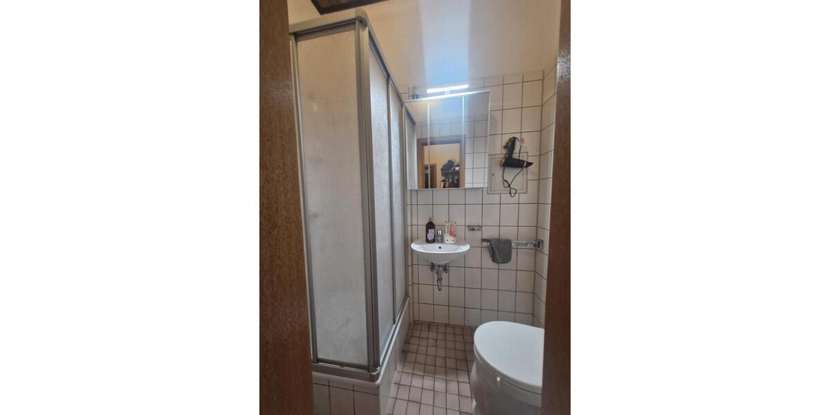 Hochparterre Lingenfeld - 1 Zimmer, 35 m&sup2;, 503&euro; | Angebot:26459288