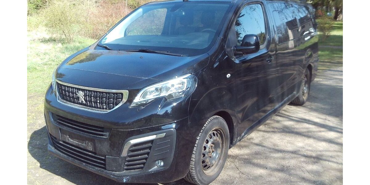 Peugeot Traveller 202.000 km 12.900 &euro; Limbach-Oberfrohna 09212