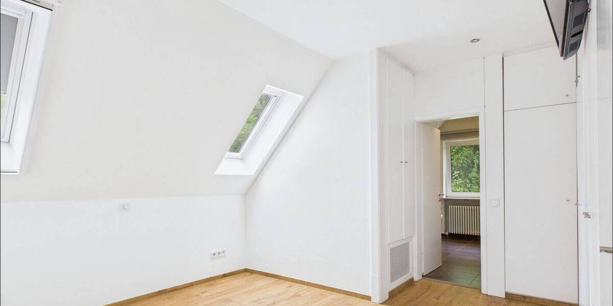 Etagenwohnung Klingenberg am Main Klingenberg - 6 Zimmer, 174 m&sup2;, 345.000&euro; | Angebot:25778914