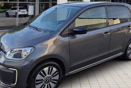 VW e-up! 29.000 km 25.690 &euro; Bad Kötzting 93444