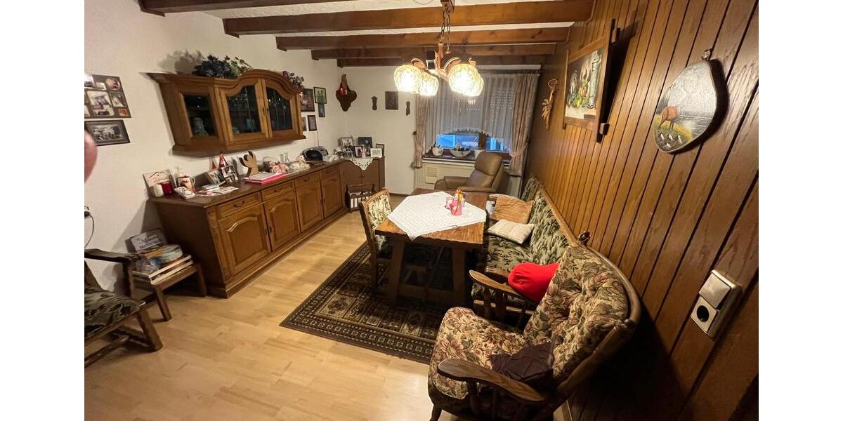Einfamilienhaus Morsbach - 9 Zimmer, 180 m&sup2;, 130.000&euro; | Angebot:26803541