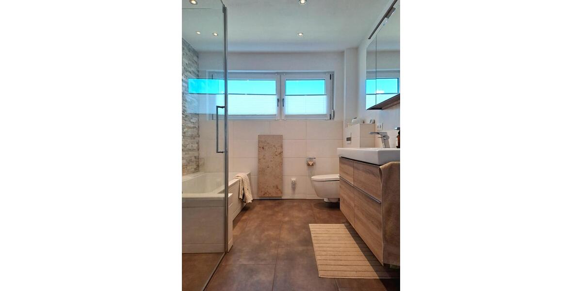 Etagenwohnung Kehl - 5 Zimmer, 130 m&sup2;, 474.000&euro; | Angebot:26836522