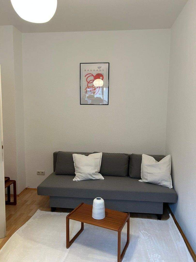 Möblierte 2-Zimmer-Wohnung (40?qm) in Krefeld - zentral & modern 2 zimmer