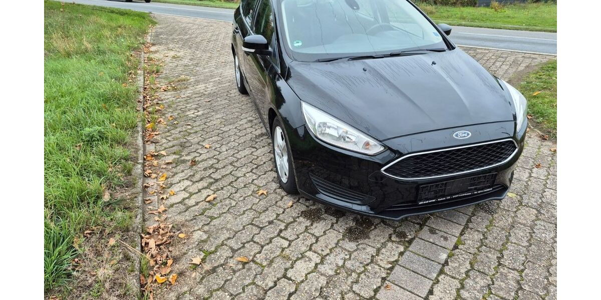 Ford Focus 135.000 km 7.490 &euro; Damme 49401