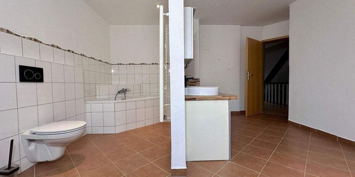 Modernisiertes Raumwunder (200m²) mit Kamin & neuem Standard - 25 Min. nach Kassel 6 zimmer