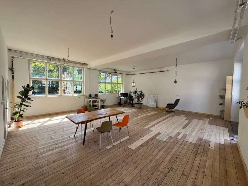 Büro in Augsburg 600 € 8 m²