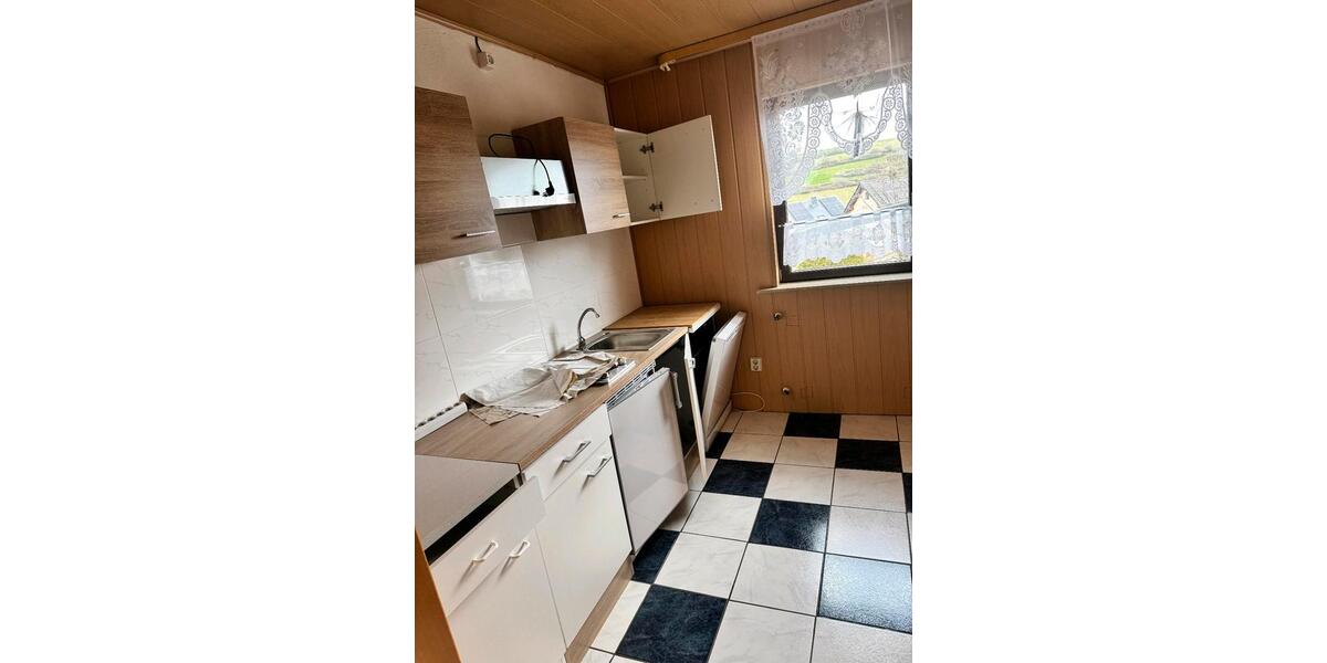 Einfamilienhaus Mehren - 8 Zimmer, 110 m&sup2;, 230.000&euro; | Angebot:27158207