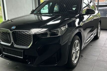 BMW iX1 16.700 km 39.900 &euro; Freudenberg 57258