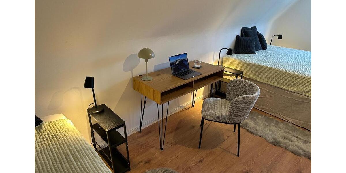 Einfamilienhaus Ahrensburg - 4 Zimmer, 110 m&sup2;, 2.500&euro; | Angebot:26072377