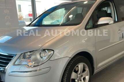 VW Touran 234.000 km 5.499 &euro; Frankfurt 65933