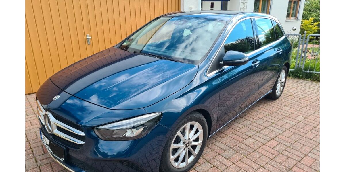 Mercedes-Benz B 220 119.900 km 19.300 &euro; Röttenbach 91341