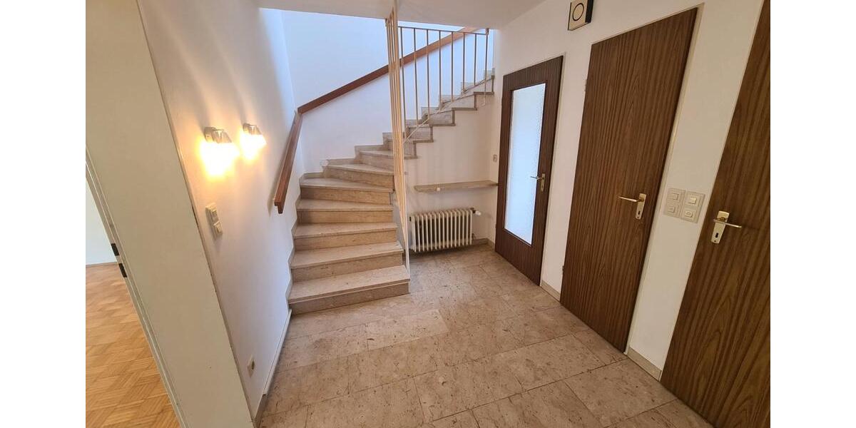 Reihenhaus Burghausen - 4 Zimmer, 115 m&sup2;, 338.000&euro; | Angebot:27072653