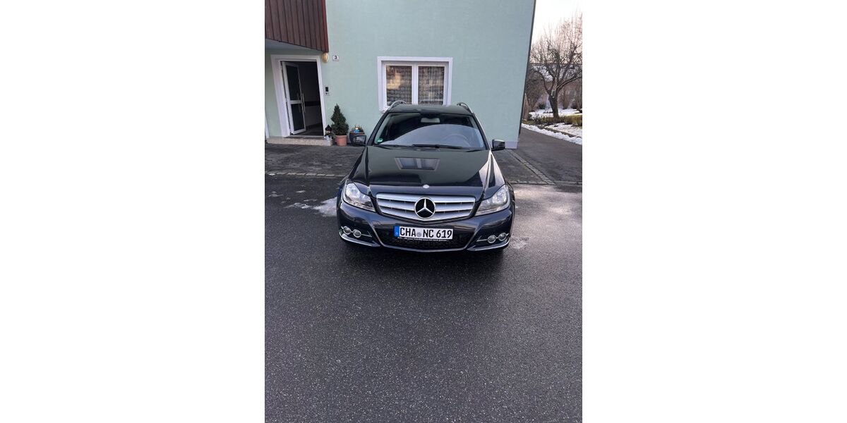 Mercedes-Benz 200 220.000 km 6.500 &euro; Chamerau 93466