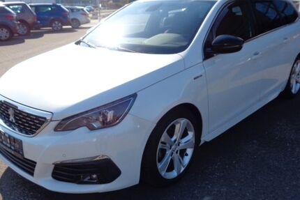 Peugeot 308 126.000 km 10.799 &euro; Lebach 66822