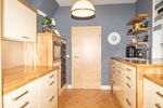 Provisionsfrei* Geräumiges, zentralgelegenes 6-Zimmer Einfamilienhaus mit Gewerbeeinheit in Eilshausen - Einfamilienhaus Hiddenhausen | Angebot:26689390