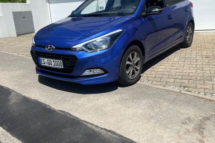 Hyundai i20 61.191 km 8.649 &euro; Esslingen 73732