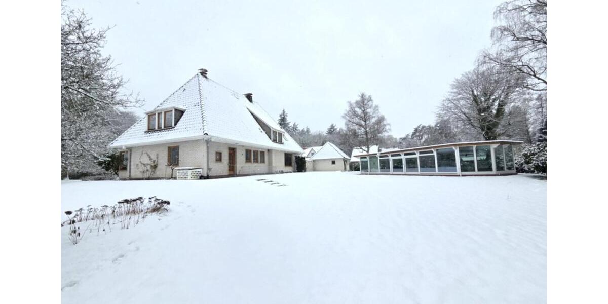 Einfamilienhaus Ganderkesee - 8 Zimmer, 257 m&sup2;, 1.500&euro; | Angebot:24772096