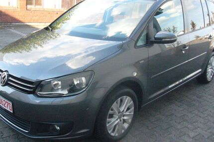 VW Touran 112.000 km 11.999 &euro; Langen 63225