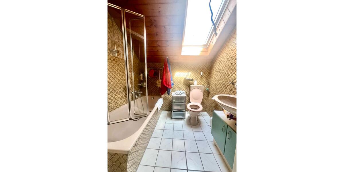 Dachgeschoßwohnung Steinheim an der Murr - 2.5 Zimmer, 55 m&sup2;, 175.000&euro; | Angebot:27274936