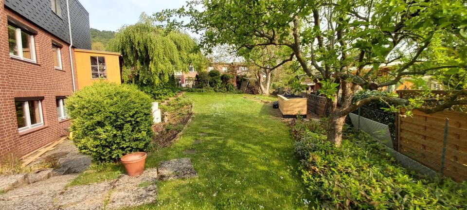 Reihenhaus Springe - 7 Zimmer, 200 m&sup2;, 1.950&euro; | Angebot:25269580