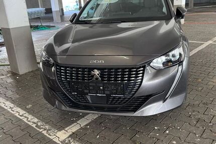 Peugeot 208 78.000 km 11.990 &euro; Mainz 55128