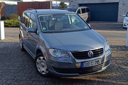VW Touran 150.500 km 3.800 &euro; Kirchlengern 32278