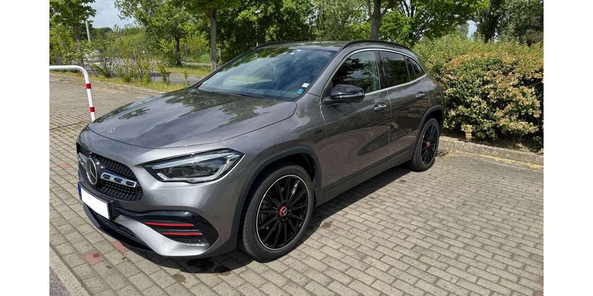 Mercedes-Benz GLA 250 63.000 km 33.500 &euro; Rangsdorf 15834