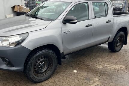 Toyota Hilux 250.000 km 17.900 &euro; Nürnberg 90431