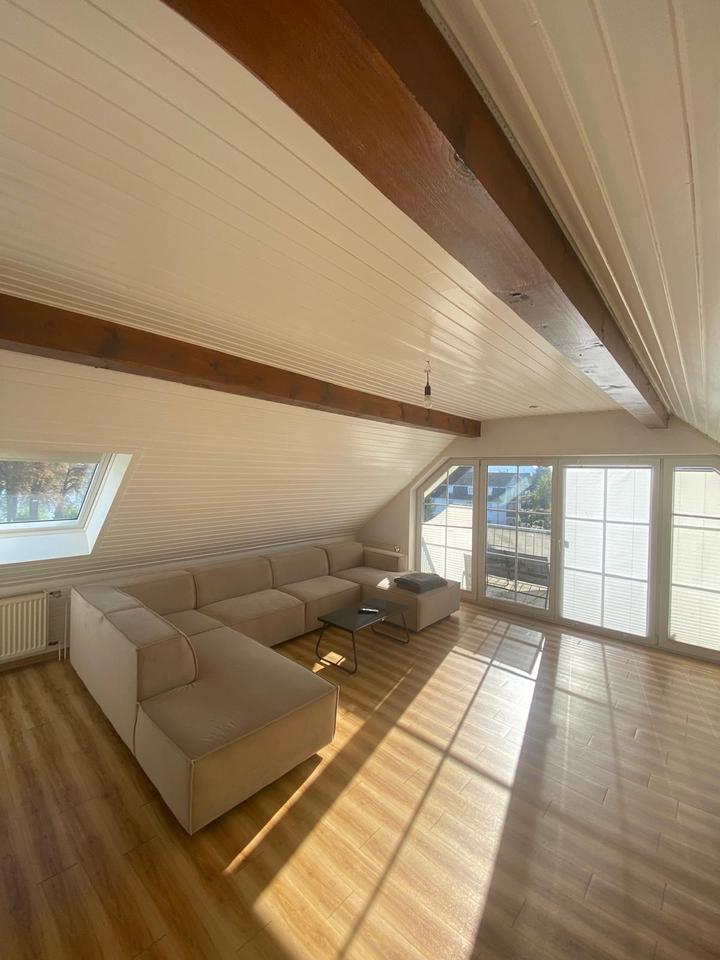 Schöne 4 Zimmerwohnung, zentral u Rheinnähe, 53498 Bad Breisig zimmer