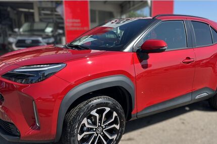 Toyota Yaris Cross 1.500 km 30.789 € Dittenheim 91723