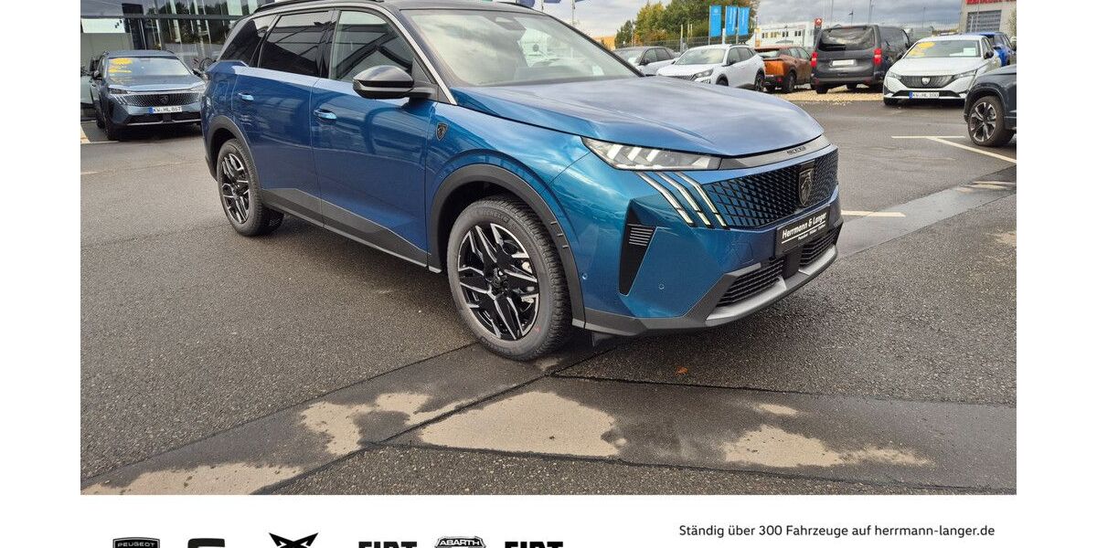 Peugeot 5008 2.250 km 43.996 &euro; Wildau 15745