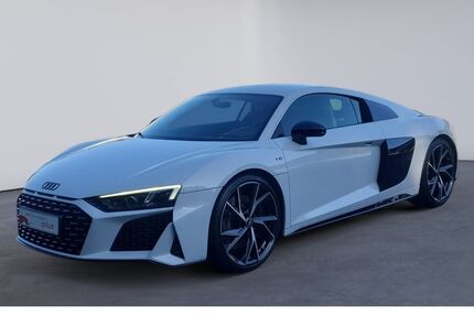 Audi R8 15.302 km 139.860 &euro; Braunschweig 38124