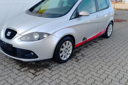 Seat Altea 175.000 km 3.299 &euro; Pattensen 30982