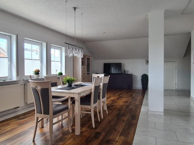 Luxuriöse Penthouse-/Maisonettenwohnung mit Fernblick in Toplage von Zweibrücken - Penthouse Zweibrücken | Angebot:27003327