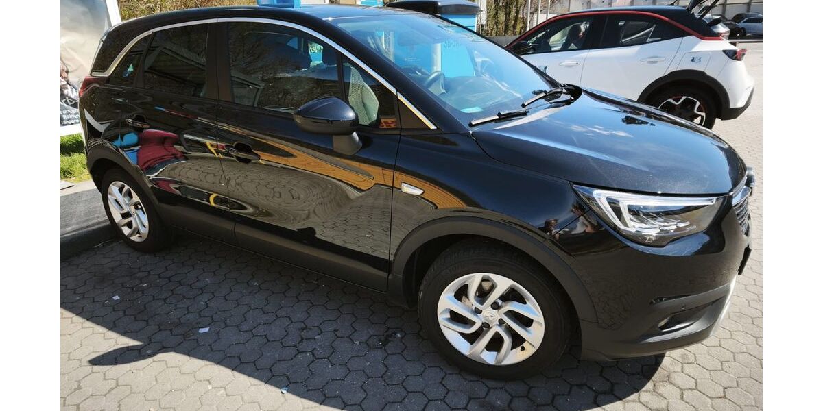 Opel Crossland (X) 48.735 km 13.100 &euro; Bad Reichenhall 83435