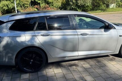 Opel Insignia 115.500 km 11.900 &euro; Strausberg 15344