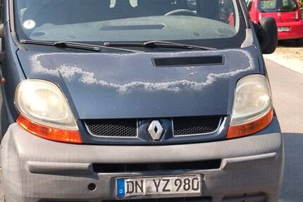 Renault Trafic 275.000 km 1.950 &euro; Niederzier 52382