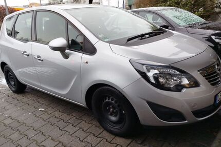 Opel Meriva 74.000 km 8.299 &euro; Stutensee 76297