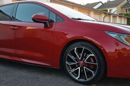 Toyota Corolla 79.000 km 18.990 &euro; Dormagen 41539