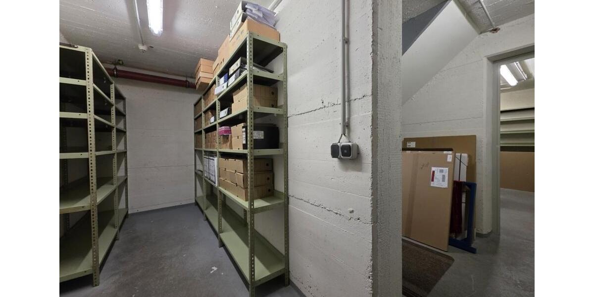 Gewerbeobjekt Hofheim am Taunus - 2.200&euro; | Angebot:25390219