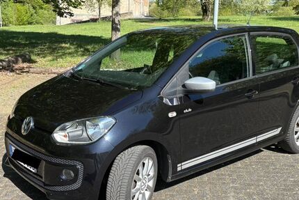 VW up! 134.000 km 5.200 &euro; Weilburg 35781