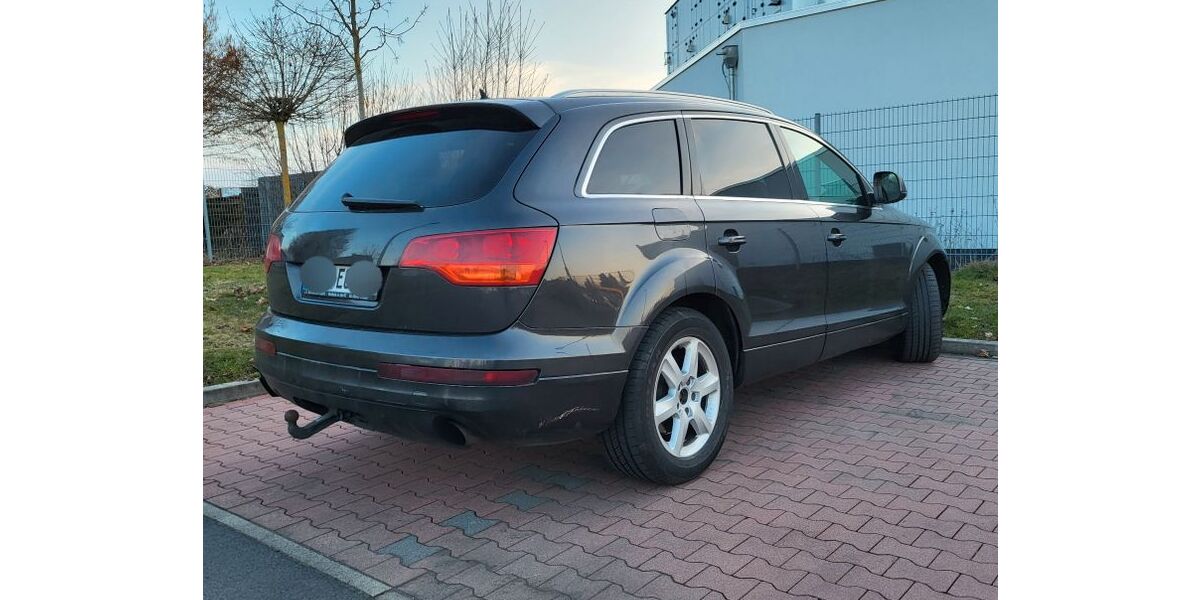 Audi Q7 270.000 km 4.400 &euro; Philippsthal 36269