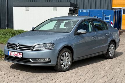 VW Passat 222.077 km 10.698 &euro; Göttingen 37079