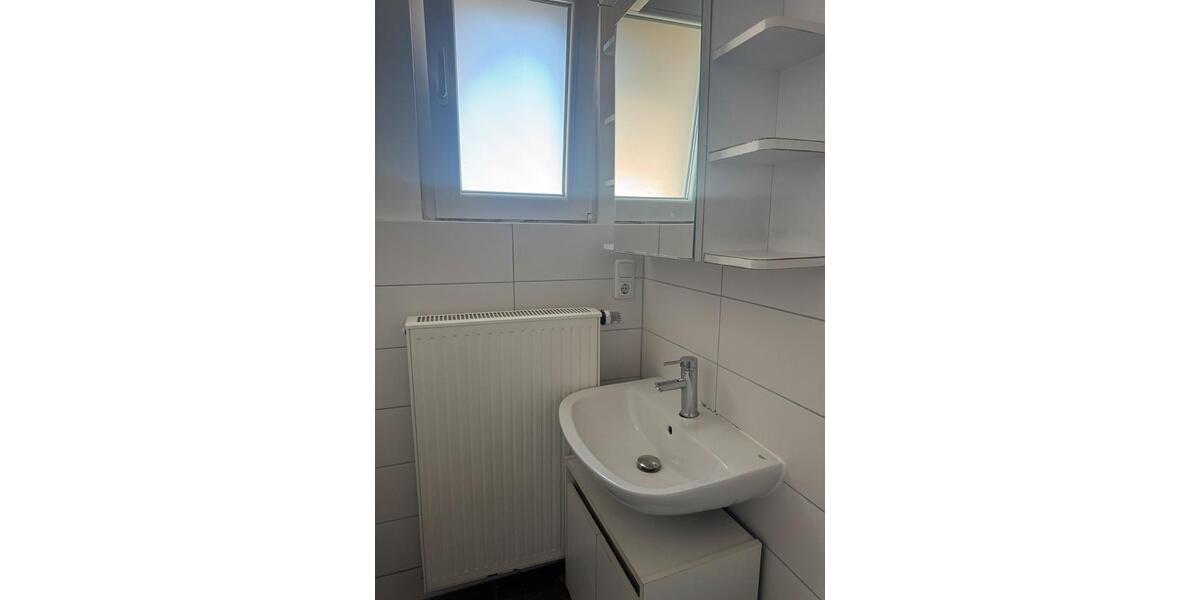 Doppelhaushälfte Haiger - 7 Zimmer, 100 m&sup2;, 125.000&euro; | Angebot:26941775
