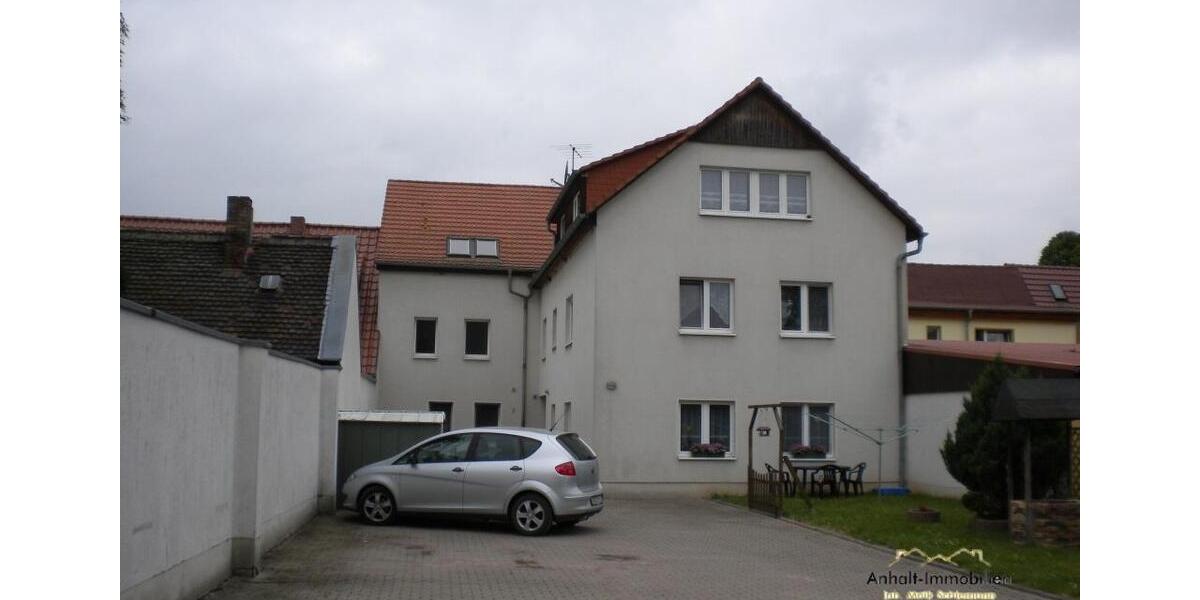 Dachgeschoßwohnung Südliches Anhalt - 3 Zimmer, 56 m&sup2;, 392&euro; | Angebot:24690924