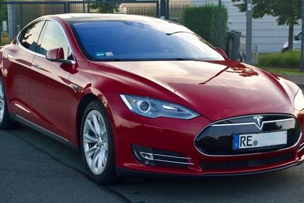 Tesla Model S 195.141 km 18.700 &euro; Castrop-Rauxel 44581