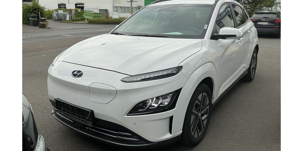 Hyundai KONA 49.275 km 18.900 &euro; Eitorf 53783