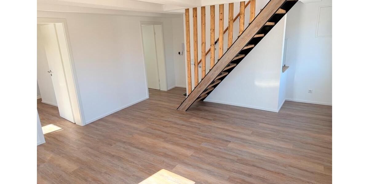 Einfamilienhaus Bad Mergentheim - 4 Zimmer, 120 m&sup2;, 8&euro; | Angebot:26329952