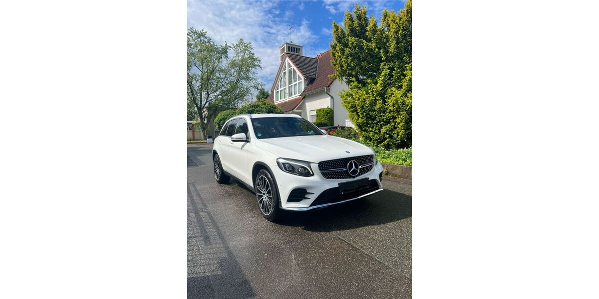 Mercedes-Benz CLC 250 127.300 km 22.300 &euro; frankfurt 65933